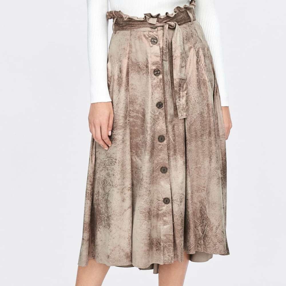 New with tag zara pleated midi skirt